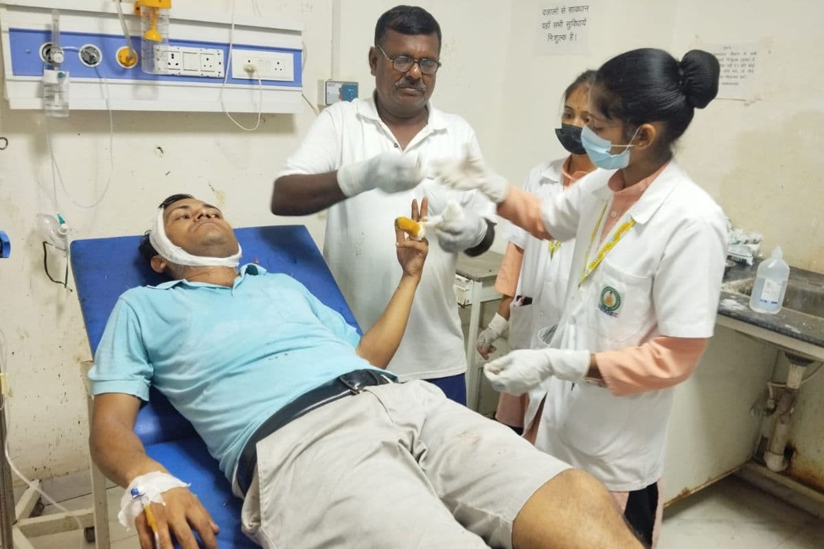Siwan News : सीवान के धनौती मठ में फायरिंग से दहशत, पुलिस जांच में जुटी