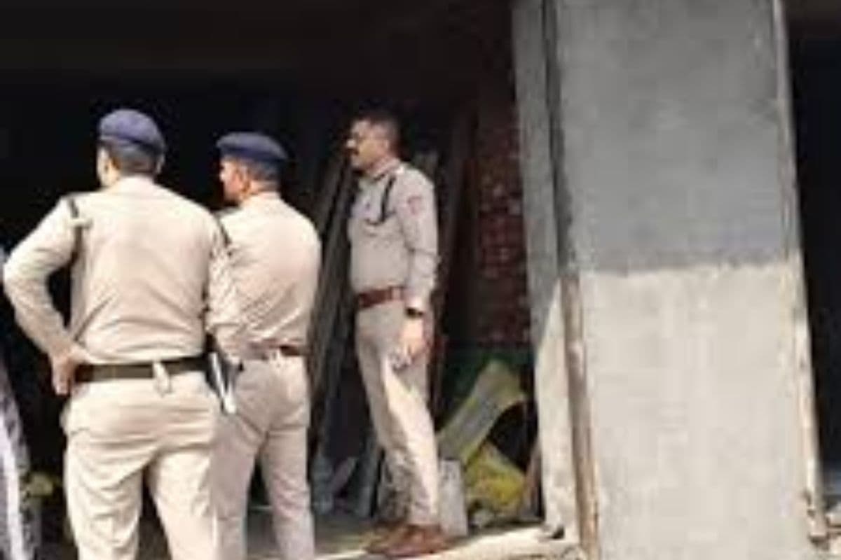 Patna News : प्रेम-प्रसंग विवाद में छात्रा पर चाकू से हमला करने वाला आरोपी धराया