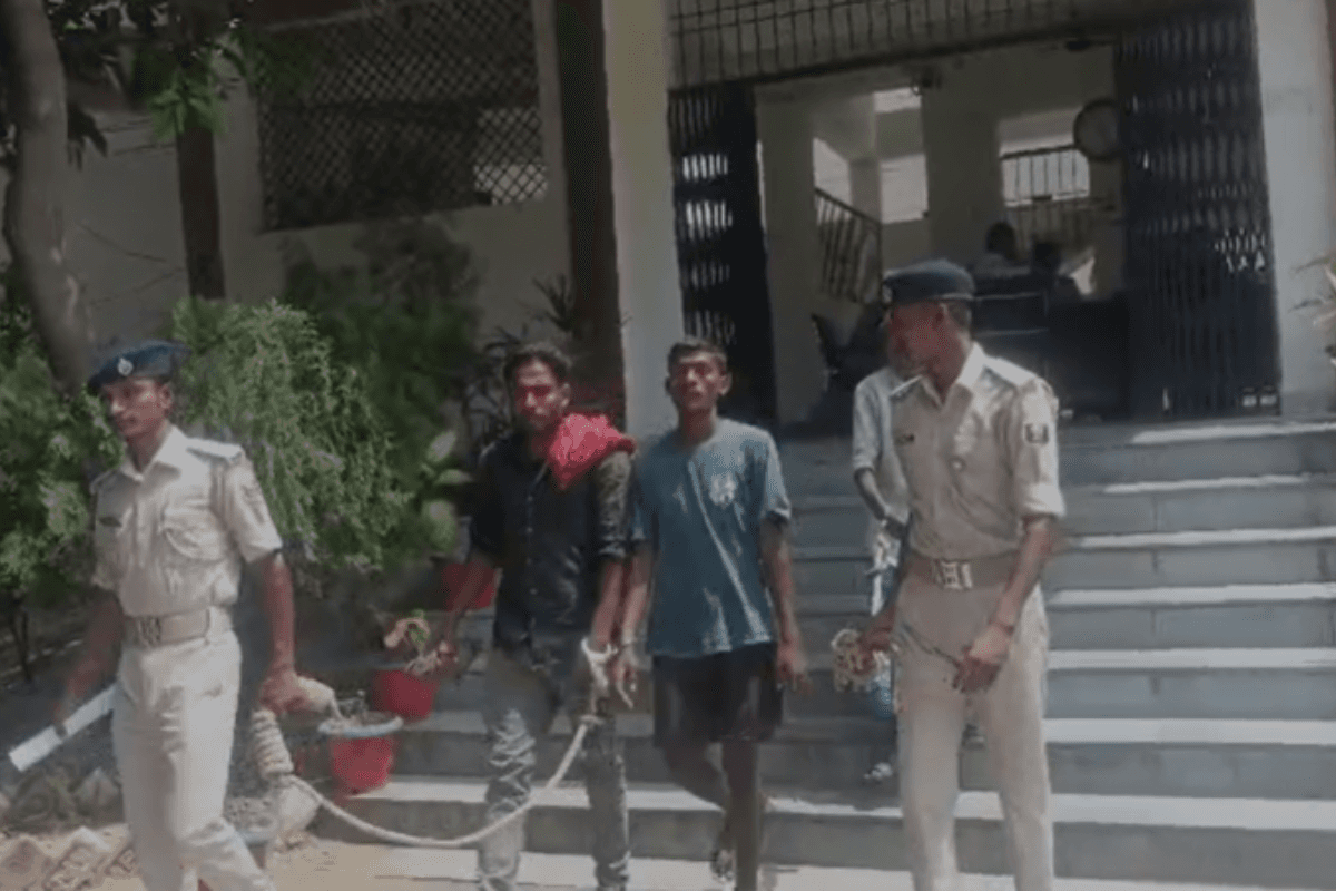 नवादा में पुलिस की बड़ी कार्रवाई: सिरदला थाना में नामजद अभियुक्त रामचंद्र राजवंशी गिरफ्तार, भेजा गया न्यायिक हिरासत में