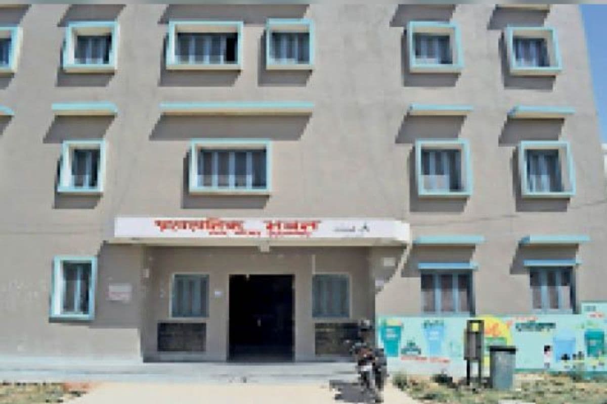 नगर परिषद की सशक्त स्थायी समिति चुनाव के लिए पांच प्रत्याशी मैदान में