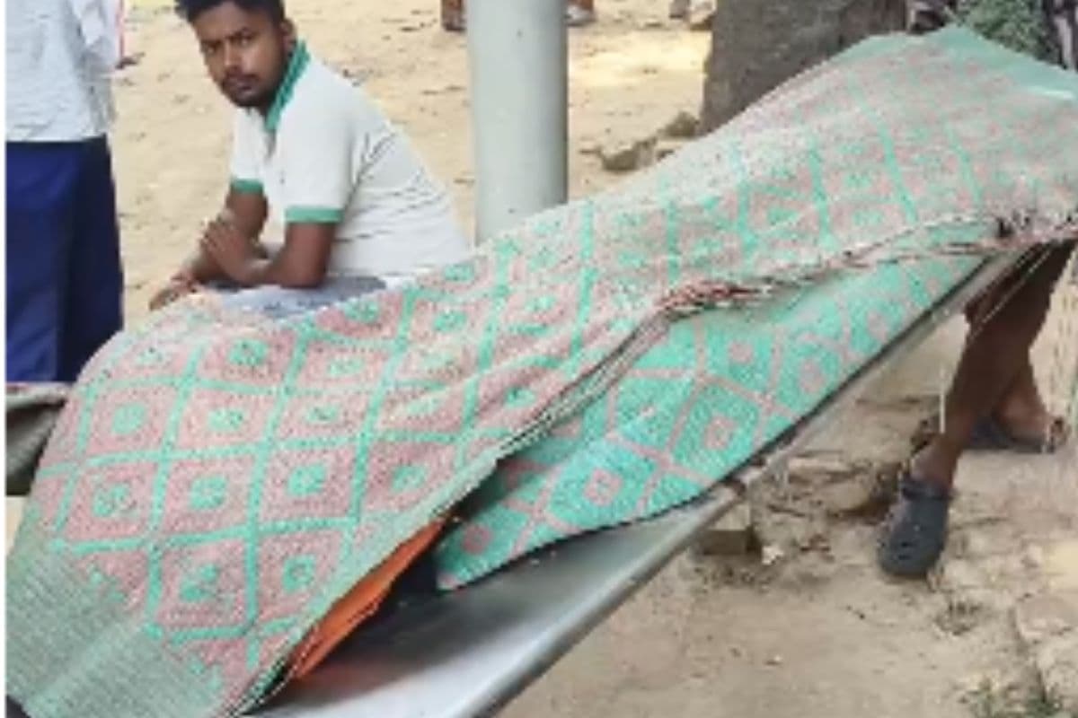 आरा में युवक का शव बगीचे से बरामद, परिजनों ने दोस्तों पर लगाया हत्या का आरोप