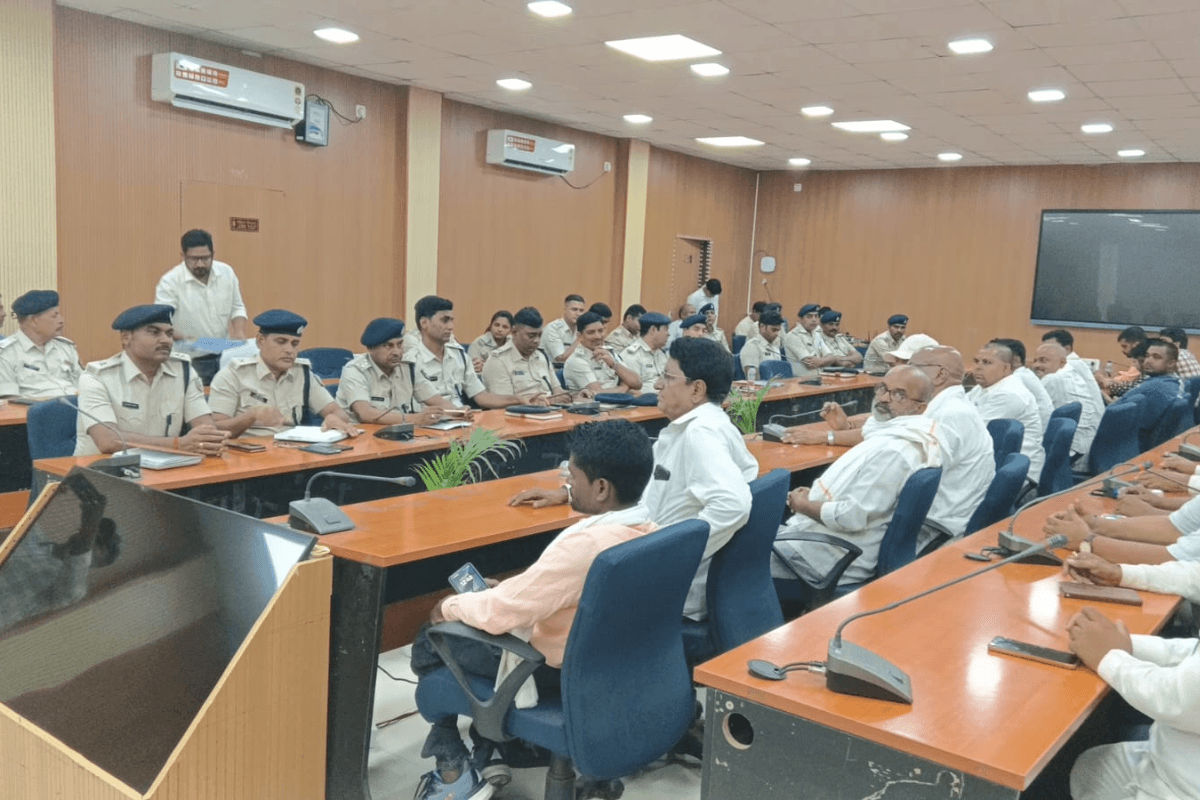 शेखपुरा में बकरीद को लेकर 62 संवेदनशील स्थानों पर मजिस्ट्रेट और पुलिस बल तैनात, अफवाह फैलाने वालों पर रहेगी पैनी नजर