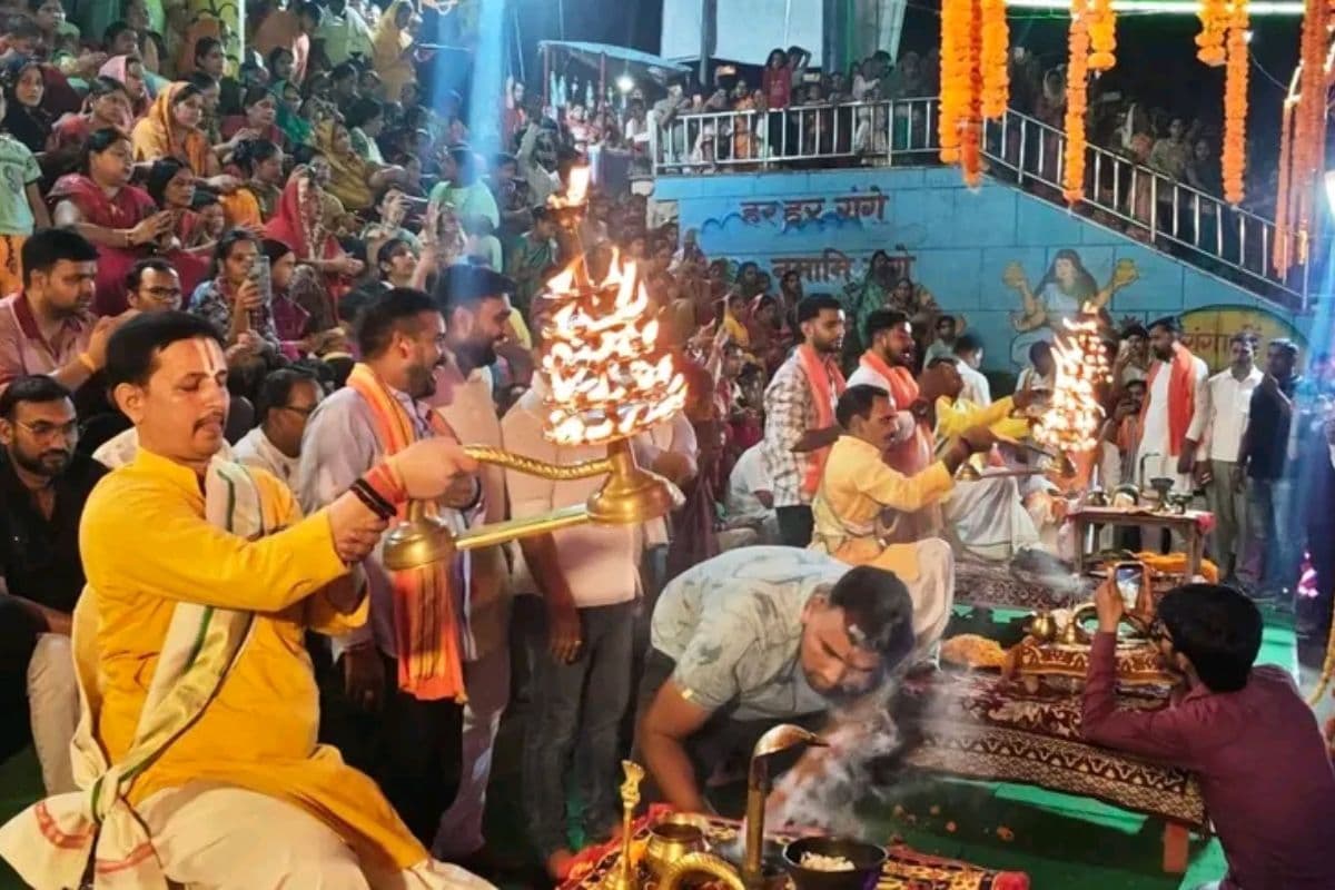 रामरेखा घाट पर गंगा दशहरा को लेकर भव्य महाआरती, हर-हर गंगे से गूंजा उठा इलाका