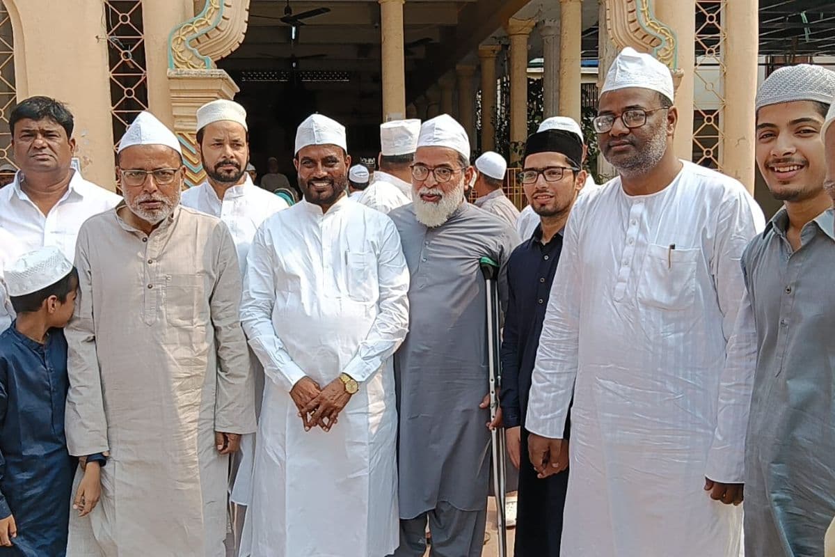 पटना के फुलवारी शरीफ में बकरीद की नमाज शांतिपूर्ण ढंग से संपन्न, मस्जिदों और खानकाहों में उमड़ी भीड़