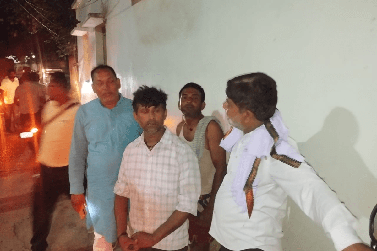 सीवान में खूनी संघर्ष: मकई बुवाई के दौरान पट्टीदारों ने कुदाल से काटकर अधेड़ को मार डाला, दो गंभीर रूप से घायल