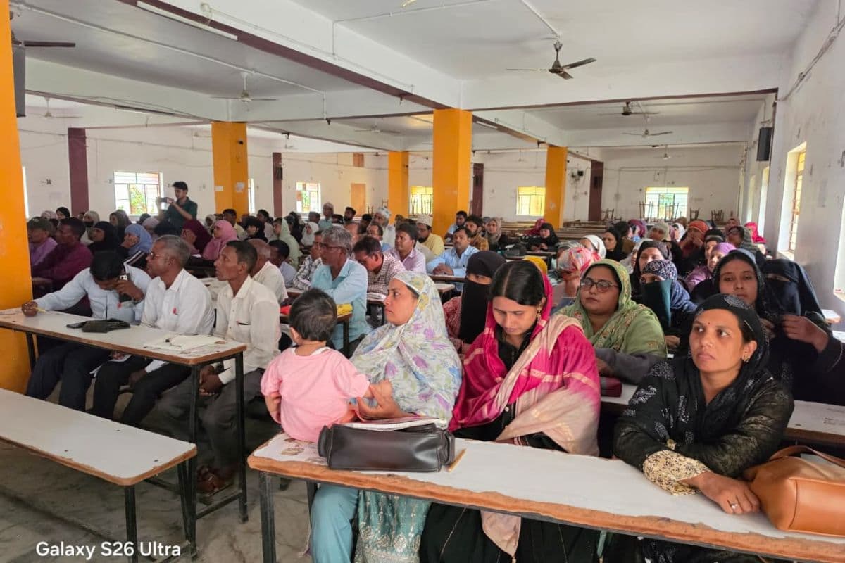 गोपालगंज में शत-प्रतिशत नामांकन और समर कैंप को लेकर कार्यशाला आयोजित