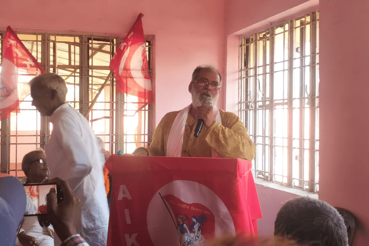 रोहतास के दावथ में फसल उत्पादक किसानों का क्षेत्रीय कन्वेंशन, बोले राष्ट्रीय अध्यक्ष: 'पूंजीपतियों को लाभ पहुंचा रही सरकार'