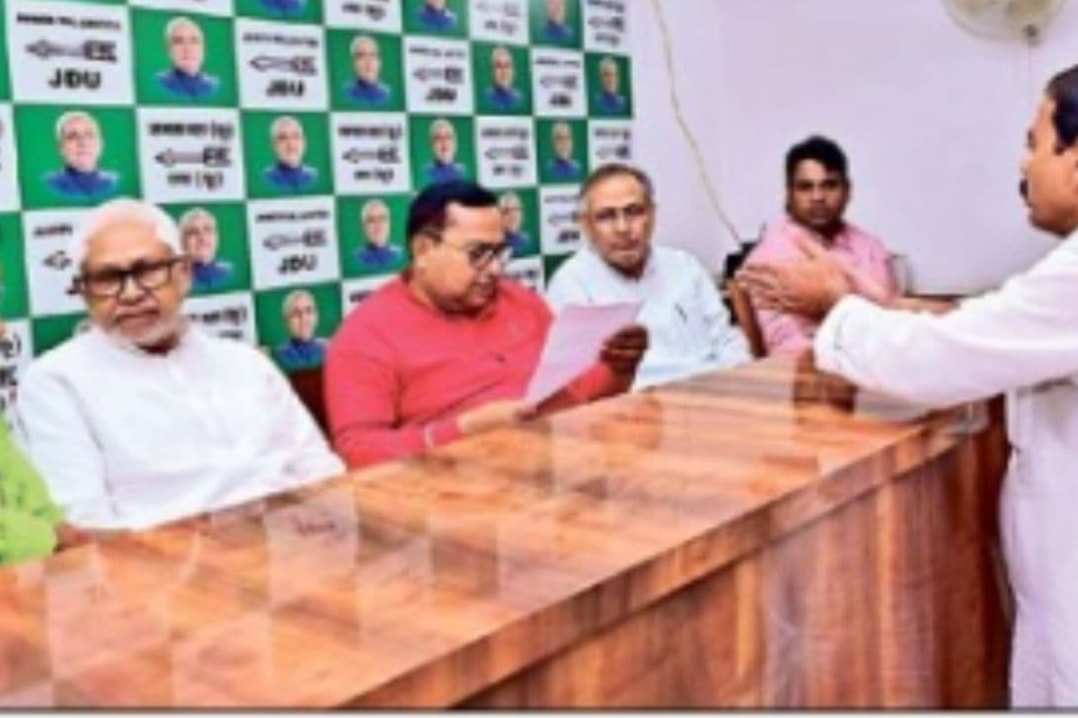 "विधान परिषद चुनाव विपक्ष में नहीं टिकेगा” मंत्री भगवान सिंह कुशवाहा का बड़ा बयान