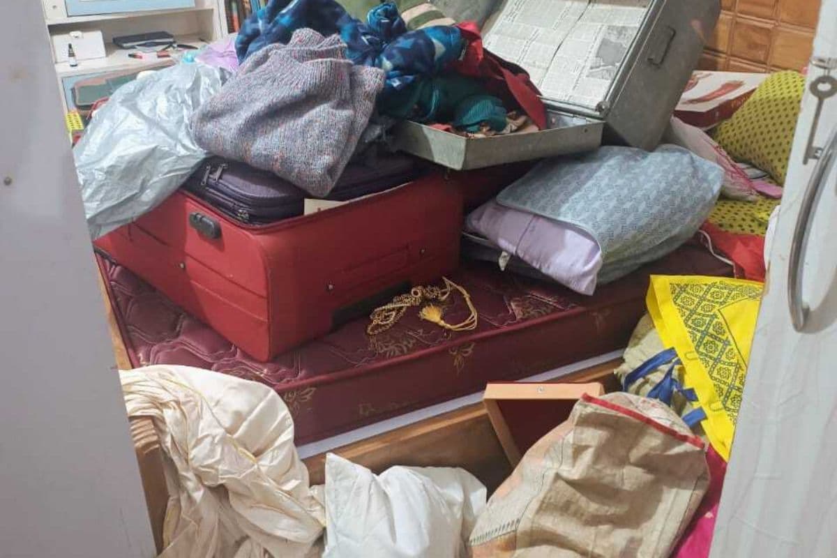 पटना में घर में सोते रहे लोग, चोरों ने 8 लाख के गहने और कैश उड़ाए, इलाके में दहशत
