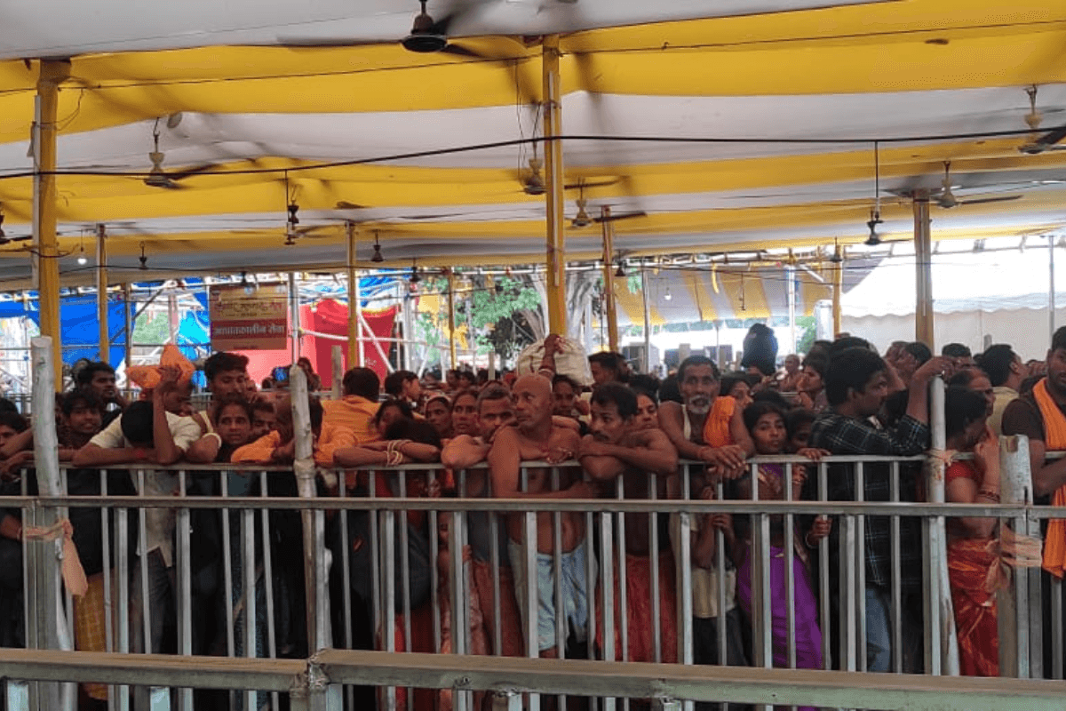 राजगीर मलमास मेला में पुरुषोत्तम पूर्णिमा पर 19 अखाड़ों के संतों ने किया दूसरा शाही स्नान, 7 लाख श्रद्धालुओं ने लगाई डुबकी