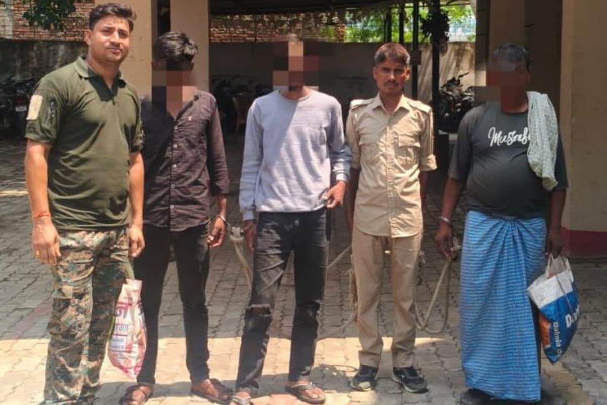 नवादा रजौली में गुप्त सूचना पर पुलिस की छापेमारी, बाइक के साथ दो आरोपी गिरफ्तार