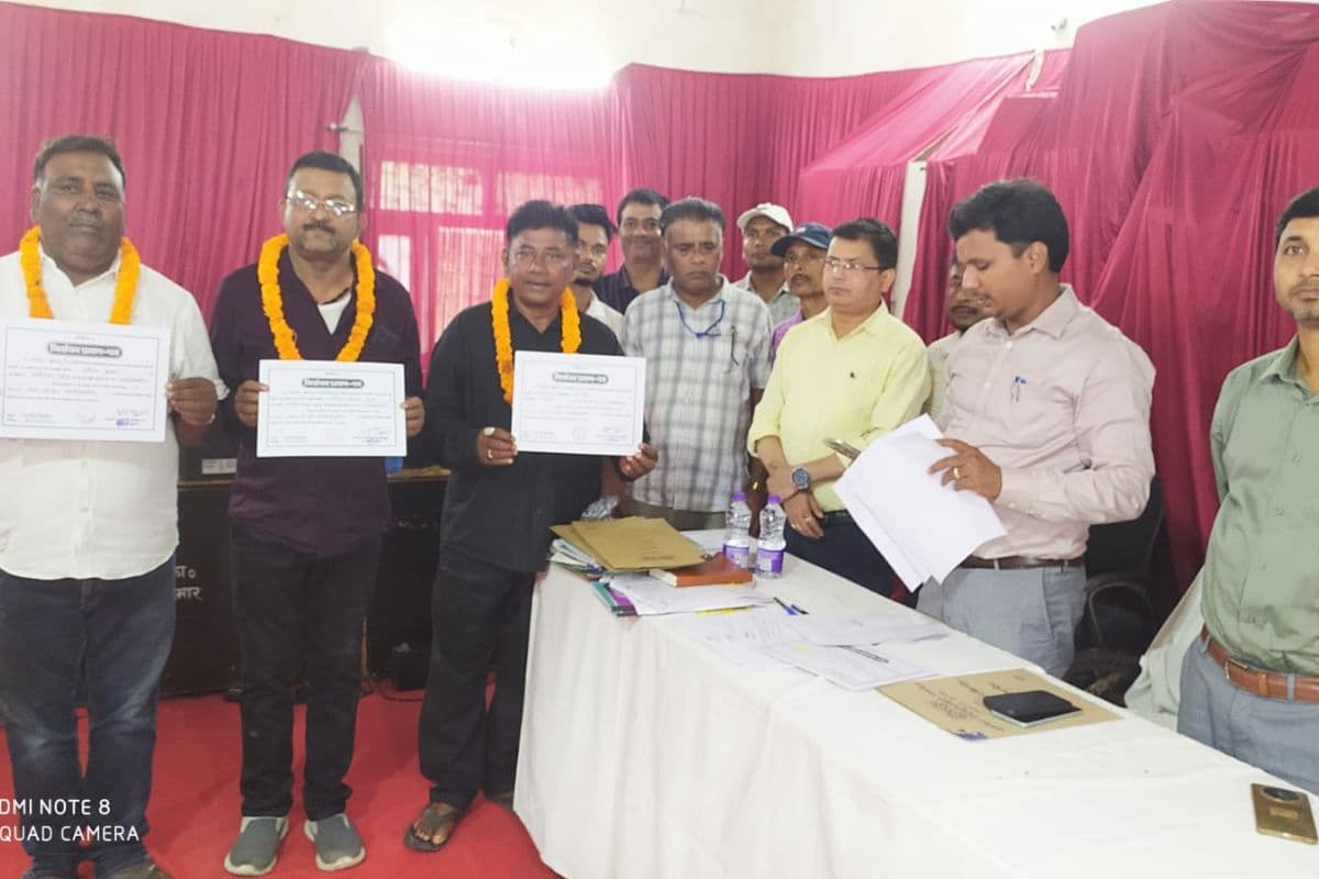 फारबिसगंज नगर परिषद सशक्त स्थायी समिति का चुनाव संपन्न, रोमांचक मुकाबले में मनोज सिंह, गणेश गुप्ता और मो. इस्लाम फिर जीते