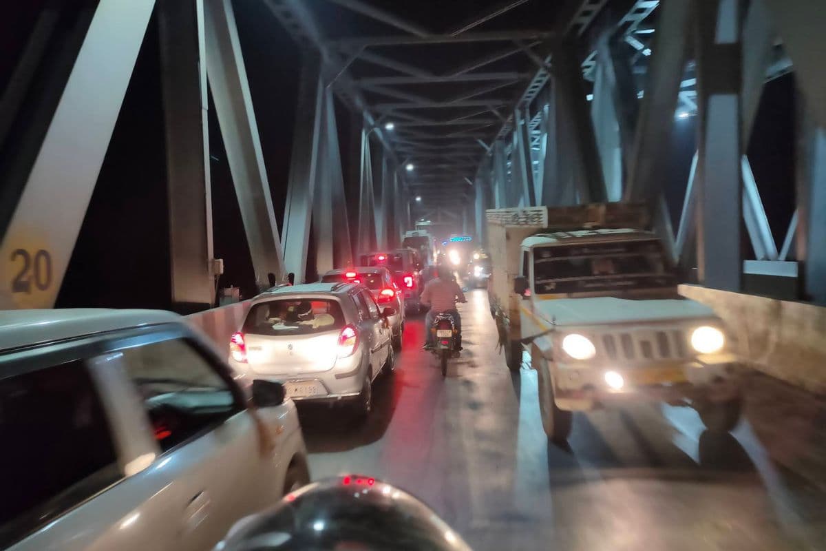 Hajipur News : 15 मिनट के लिए थम जाएगा महात्मा गांधी सेतु, रुक जाएंगी 1100 से अधिक गाड़ियां