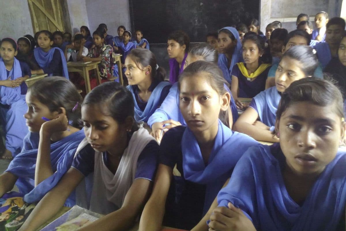 कटिहार के सरकारी स्कूलों में कल से मनेगा माहवारी स्वच्छता सप्ताह, छात्राओं को झिझक मिटाने के लिए सिखाई जाएगी सेहत की बात