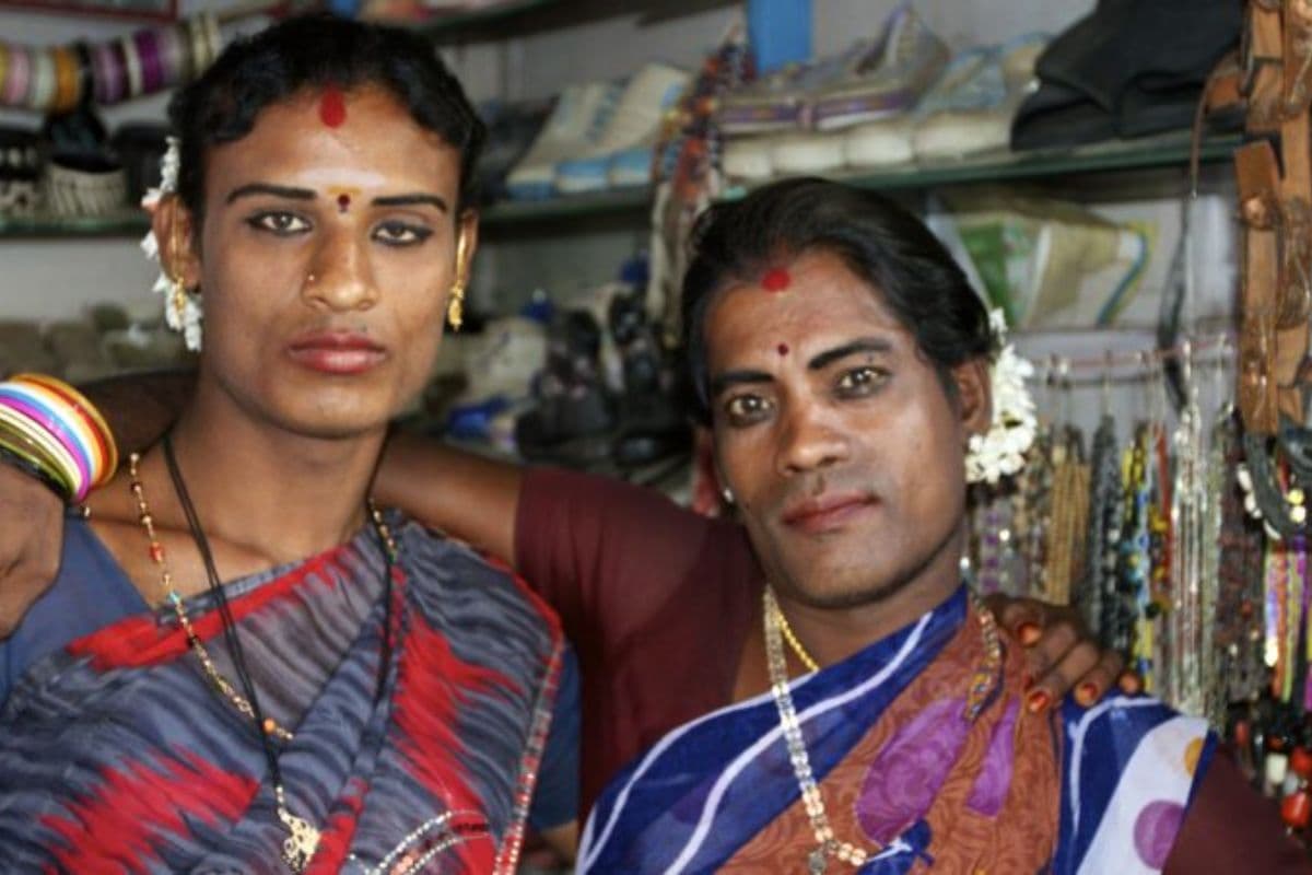 सीवान के दरौंदा में सितारा सप्ताह का आयोजन, ट्रांसजेंडरों के अधिकार और सुविधाओं पर दी गई जानकारी