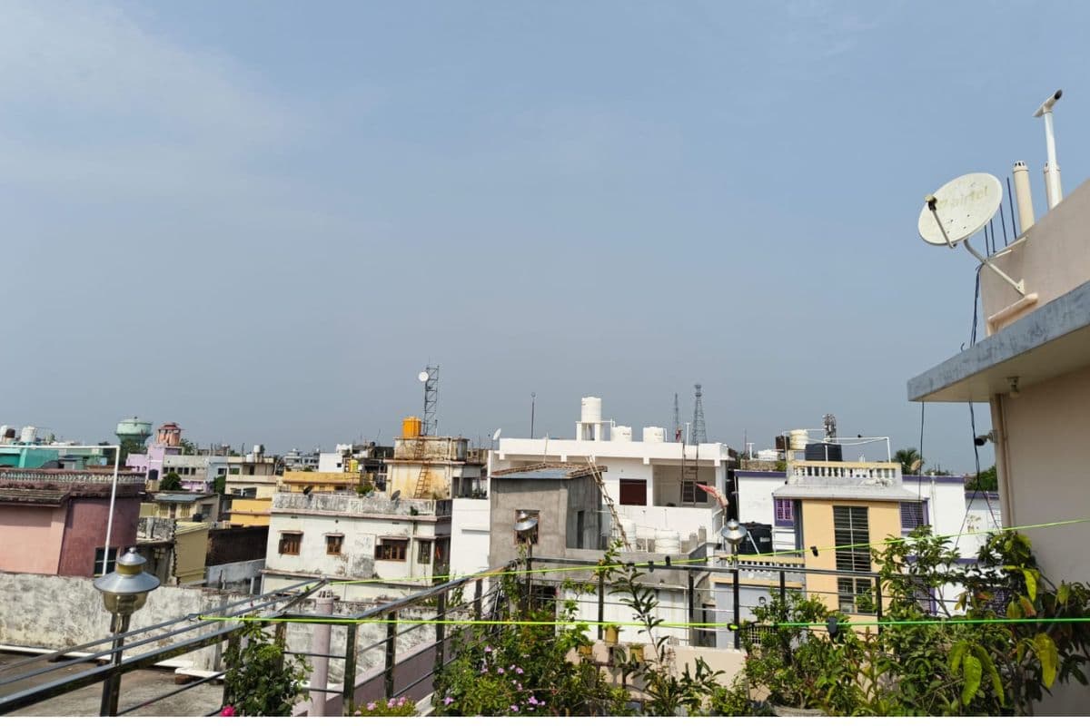 रविवार को 36 डिग्री सेल्सियस पहुंचेगा पारा, खिली धूप से उमस भरी गर्मी से मिलेगी राहत, जानें डॉक्टरों की सलाह