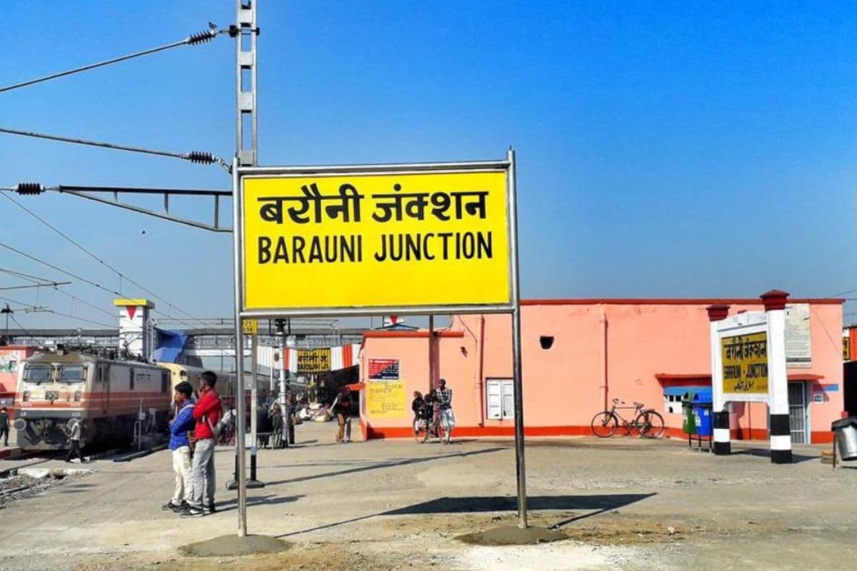 मुंगेर रेल पुल से नई ट्रेनों के परिचालन की मांग तेज, बरौनी वासियों ने रेल प्रशासन से लगाई गुहार