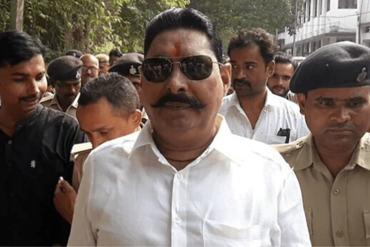 गोपालगंज वायरल वीडियो केस: अनंत सिंह की बढ़ीं मुश्किलें, कल मीरगंज थाने में हथियारों का होगा 'टेस्ट'