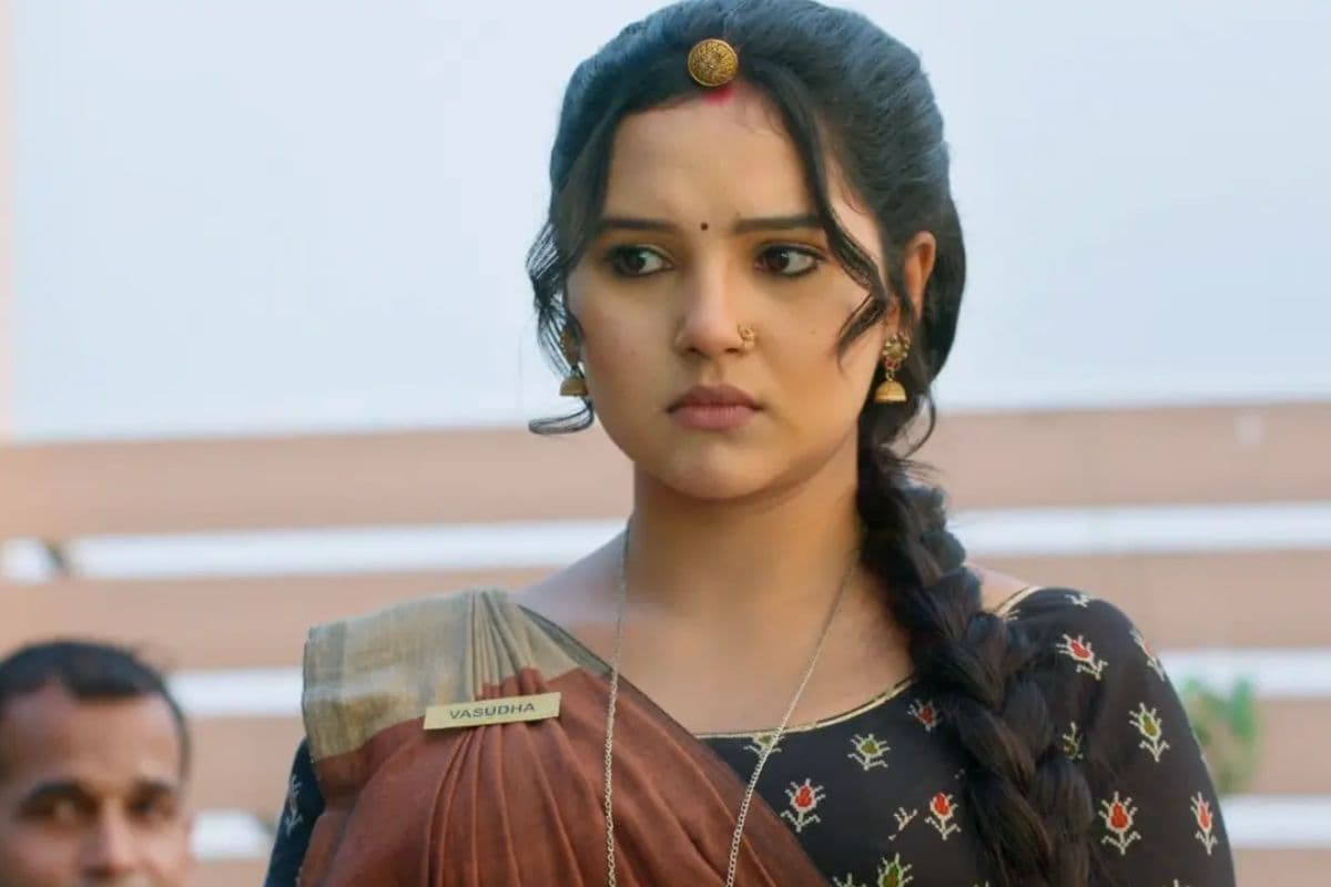 Vasudha: चंद्रिका के अपमान पर फूटा वसुधा का गुस्सा, समर की गलतफहमी से आया नया ट्विस्ट