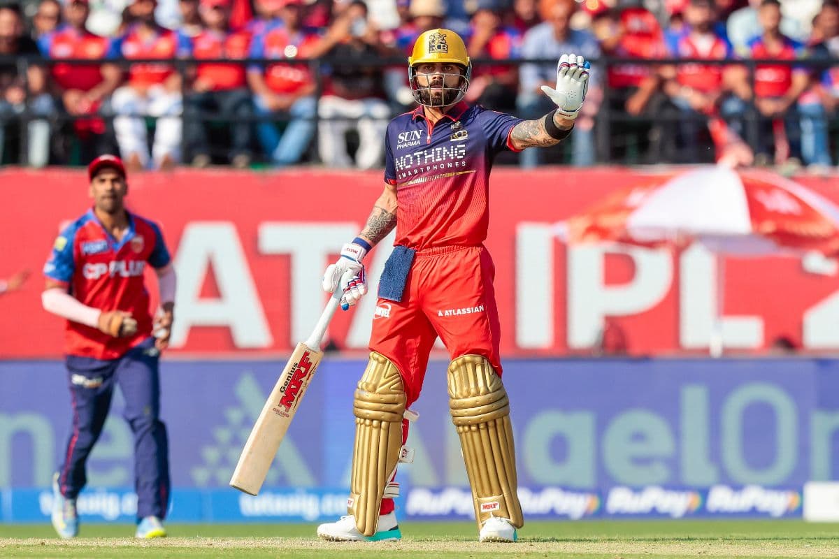 IPL में विराट कोहली का रिकॉर्ड तोड़ प्रदर्शन, 9वीं बार 500 रन पूरे करने वाले पहले खिलाड़ी