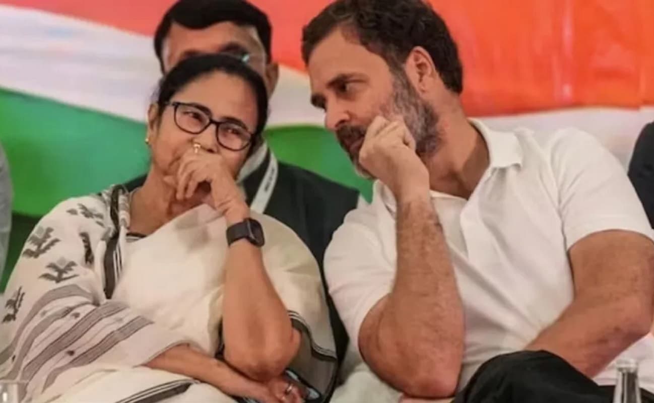 ममता बनर्जी ने हार के बाद राहुल गांधी से की बात, क्या पटरी पर लौटेगा विपक्ष का गठबंधन