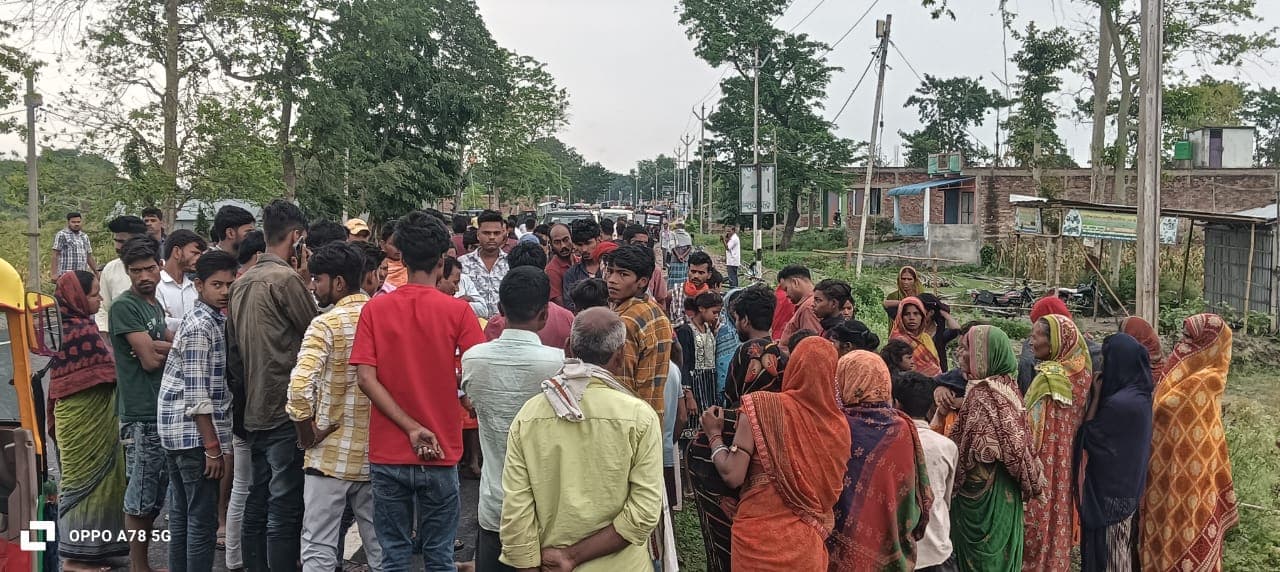 PURNIA ACCIDENT: नाना के साथ जा रहे किशोर को पिकअप ने कुचला, मौके पर ही मौत, परिजनों में मचा कोहराम