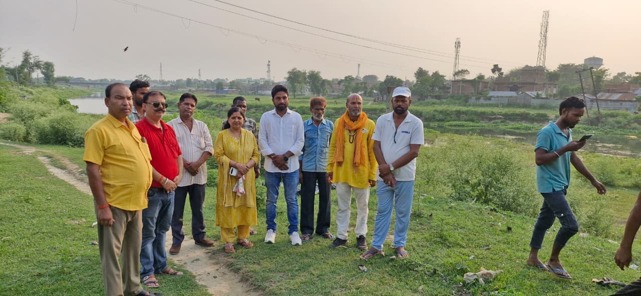 MADHEPURA: श्मशान घाट की अव्यवस्था पर सवाल, मधेपुरा में जनसुराज पार्टी ने खोला मोर्चा