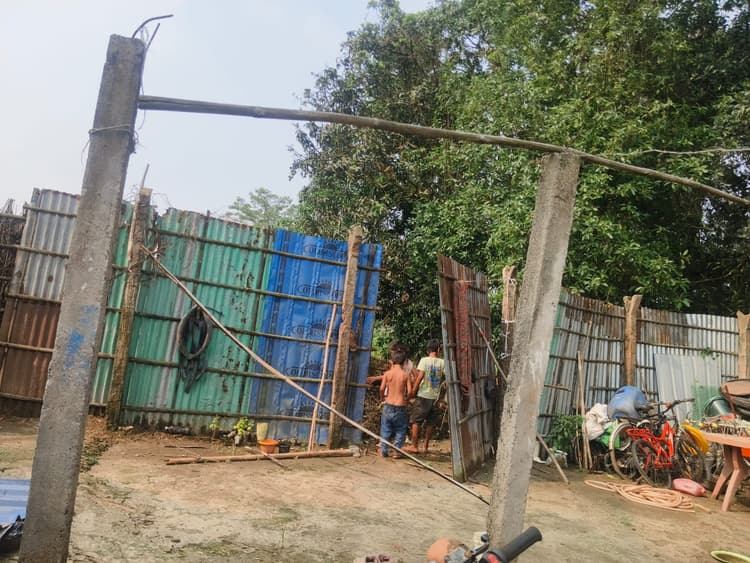 बारिश और आंधी ने बिगाड़ी किसानों की तैयारी, जूट खेती पर असर, मक्का किसानों की बढ़ी परेशानी
