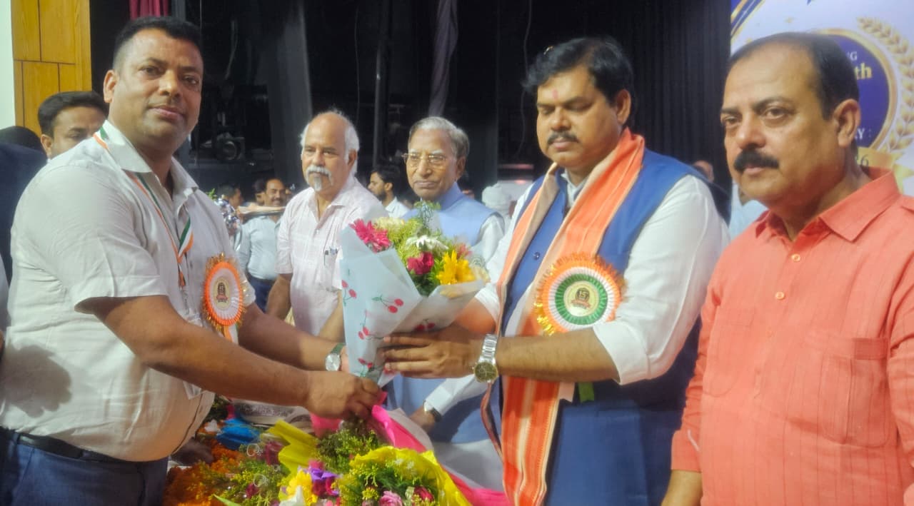 पटना में प्राइवेट स्कूल एसोसिएशन का 15वां स्थापना दिवस समारोह संपन्न