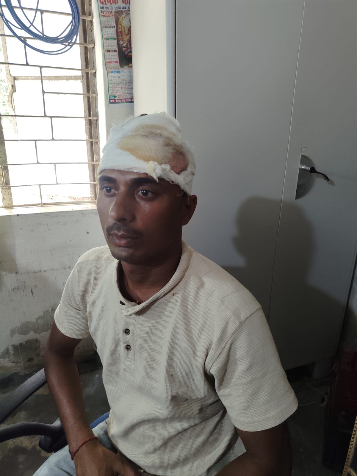 रंगदारी नहीं देने पर युवक को पीटा, 1500 रुपये लूटे, एक आरोपी गिरफ्तार