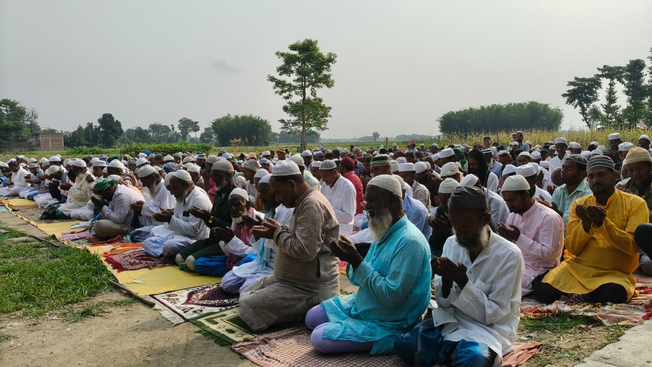 बकरीद पर शंकरपुर में मांगी गई अमन-चैन की दुआ