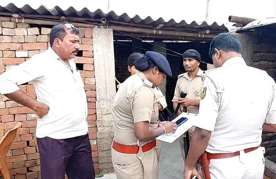 खगड़िया में फंदे से लटका मिला नवविवाहिता का शव, मायके पक्ष ने जताई हत्या की आशंका
