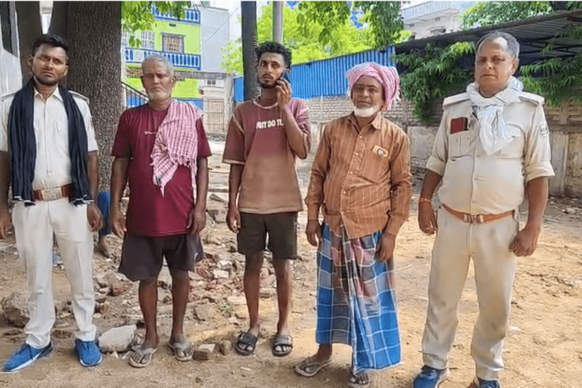 भोजपुर में दो ऑटो की आमने-सामने भिड़ंत में राजमिस्त्री की मौत, दो महिलाओं समेत पांच घायल