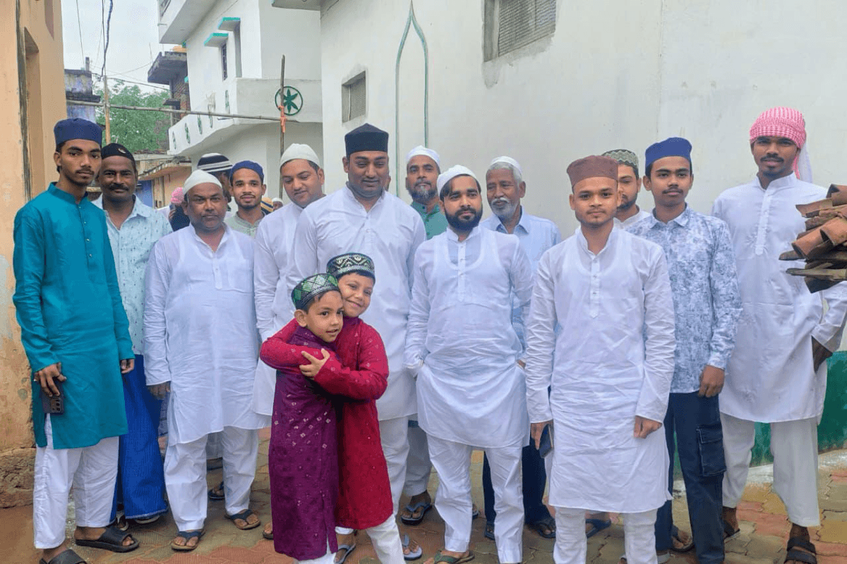 अरवल में हर्षोल्लास के साथ संपन्न हुआ बकरीद, मस्जिदों और ईदगाहों में अदा की गई नमाज