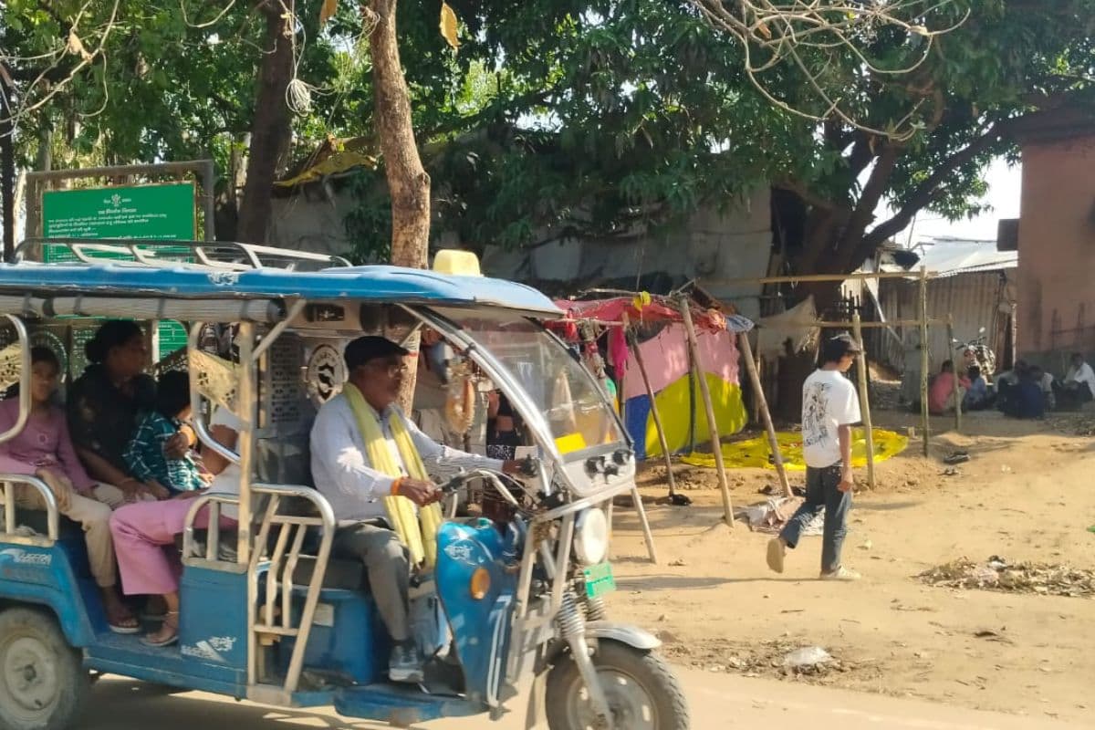 वायरल वीडियो के बाद दाउदनगर में फुटपाथी दुकानों पर उठे सवाल, जांच की मांग तेज