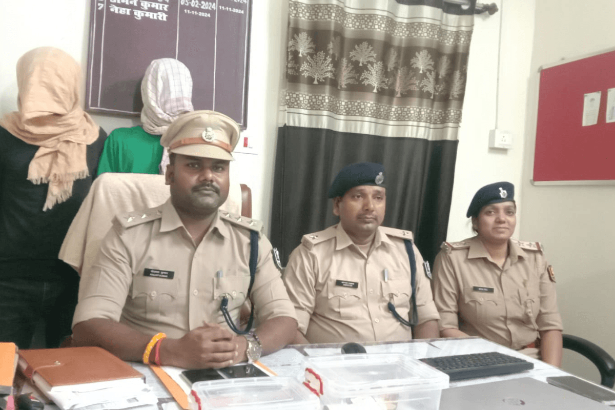 डुमरांव नहर मार्ग लूटकांड का खुलासा, हथियार के साथ दो बदमाश गिरफ्तार