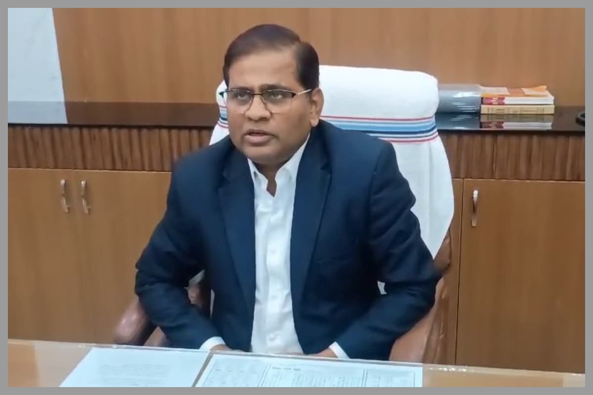 Dalsinghsarai National Lok Adalat meeting
