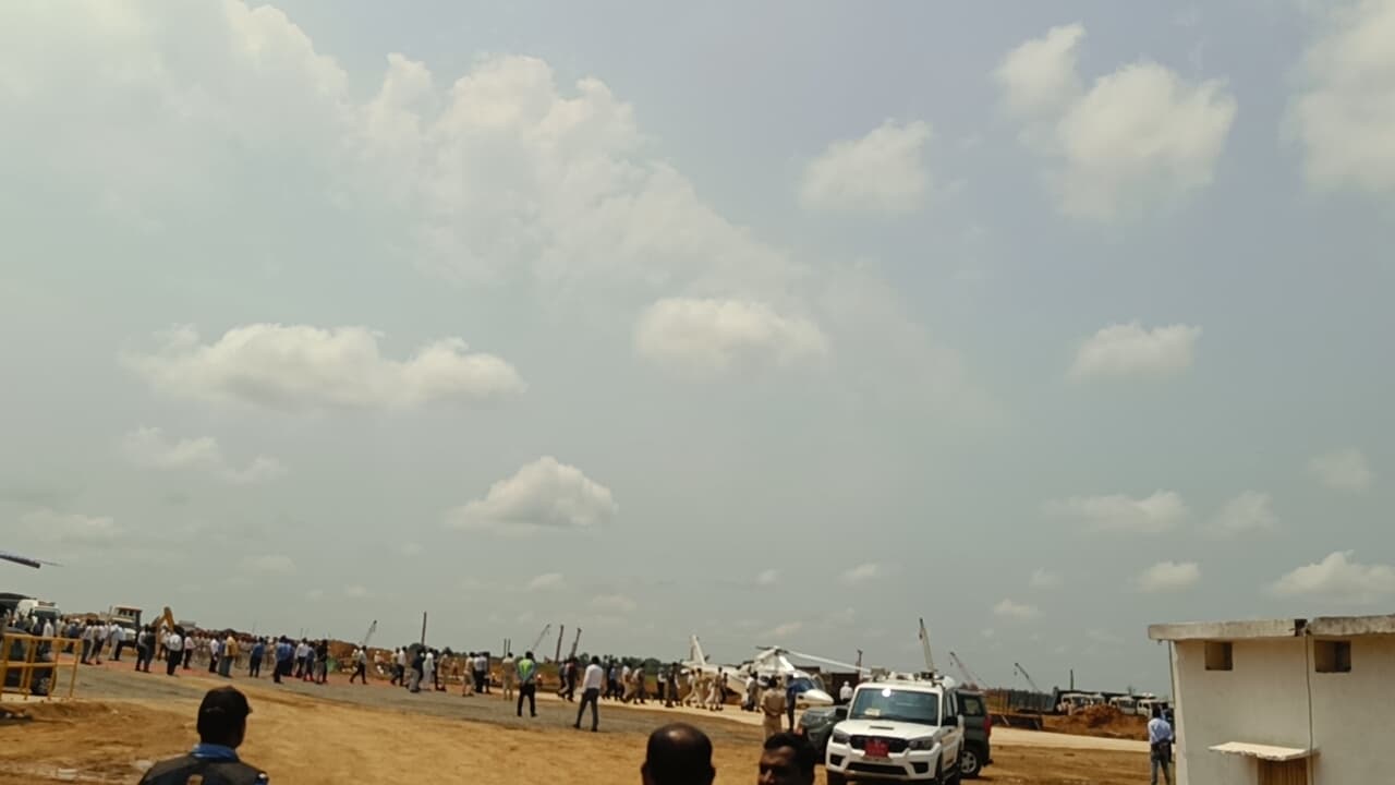 Bhagalpur,  पीरपैंती में 2400 मेगावाट अदानी पावर प्लांट का मुख्य सचिव ने लिया जायजा