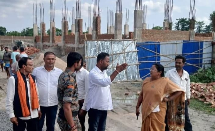 Araria,  विधायक ने निर्माणधीन पावर ग्रिड का  का किया निरीक्षण