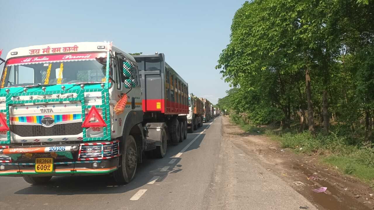 Bhagalpur,  मकंदपुर चौक पर भीषण जाम, घंटों फंसे रहे लोग