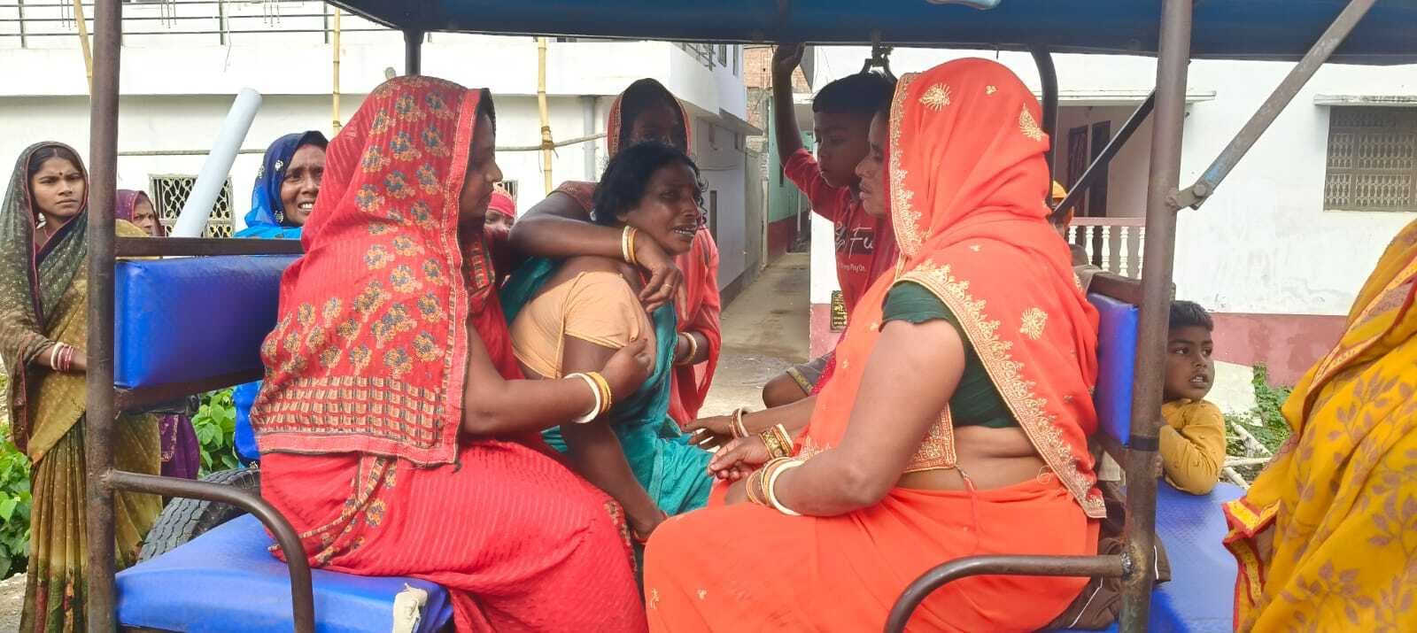 जहांगीरा में वज्रपात से दो युवक झुलसा, एक की मौत, दूसरा इलाजरत