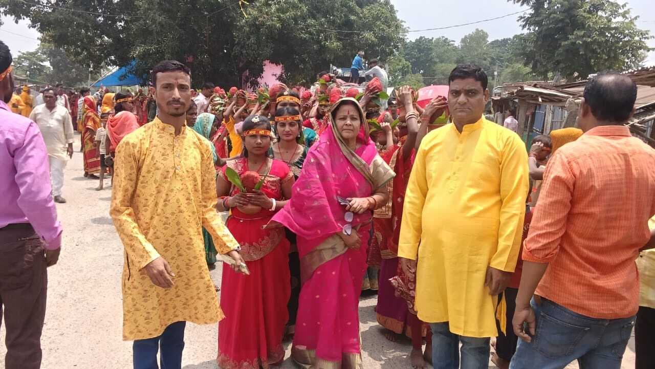 MADHEPURA अष्टयाम को लेकर निकाली गयी कलशयात्रा