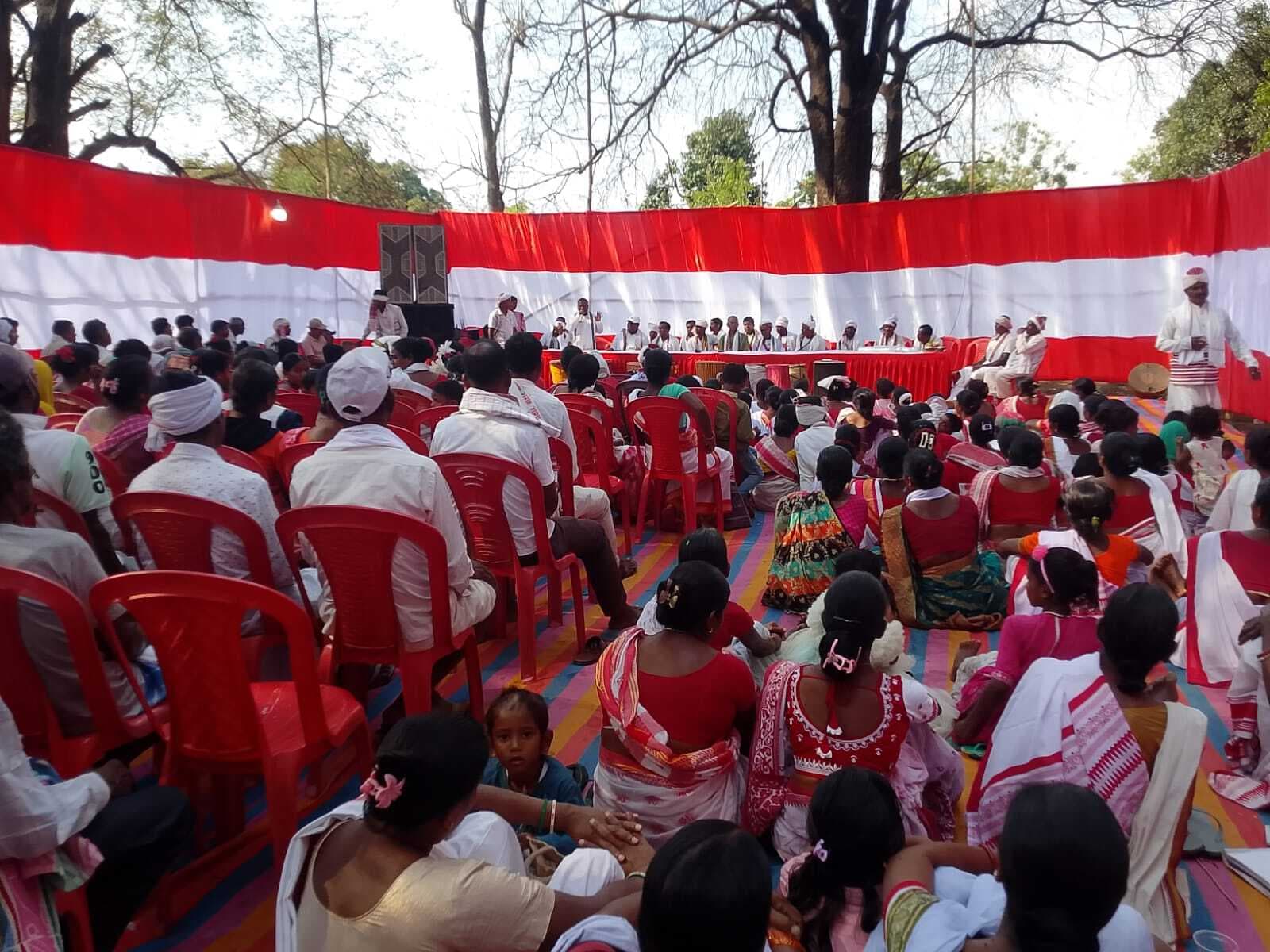 पड़हा व्यवस्था को संरक्षित करें और सुचारू ढंग से चलायें