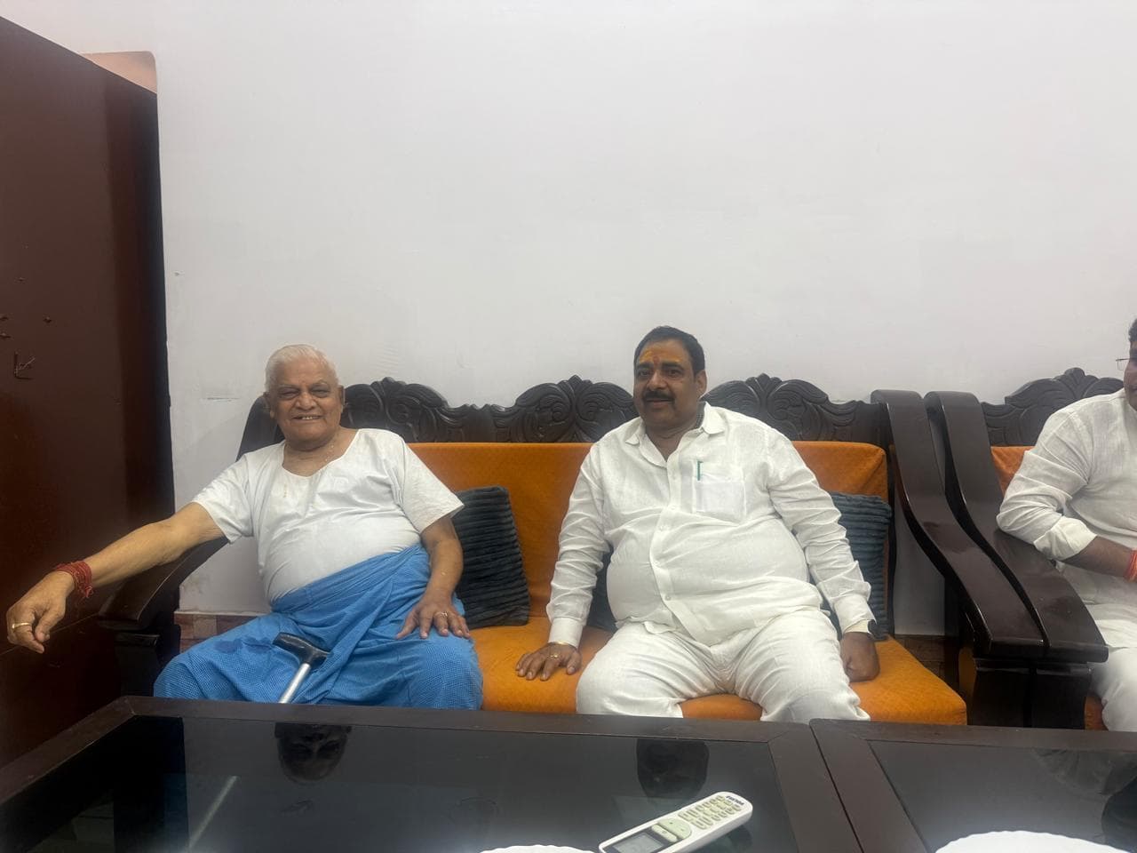 Munger News : मंत्री संजय यादव ने शकुनी चौधरी से की मुलाकात, हालचाल जाना