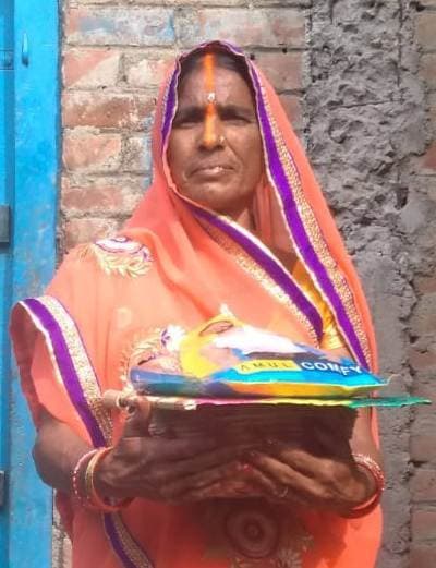 बेटे के दूल्हा बनने से पहले उठी मां की अर्थी, हार्ट अटैक से मौत से मातम