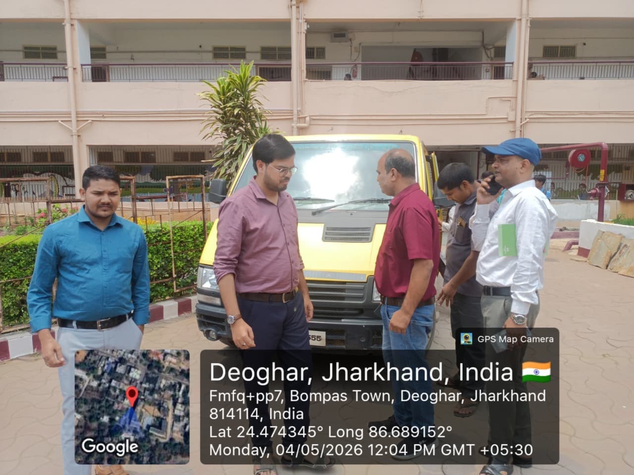 Deoghar news : विभाग ने स्कूल वाहनों की शुरू की जांच, फर्स्ट एड बॉक्स नहीं मिलने पर दी हिदायत