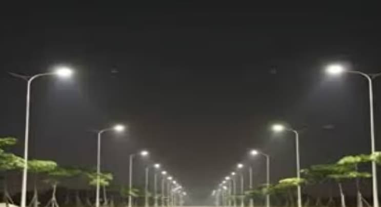 Bhagalpur. टालमटोल के बीच स्ट्रीट लाइट निविदा रद्द, शहर में रोशनी व्यवस्था अटकी