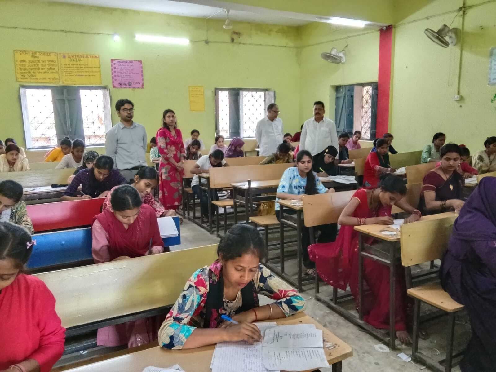 सीबीसीएस थर्ड सेमेस्टर की परीक्षा संपन्न