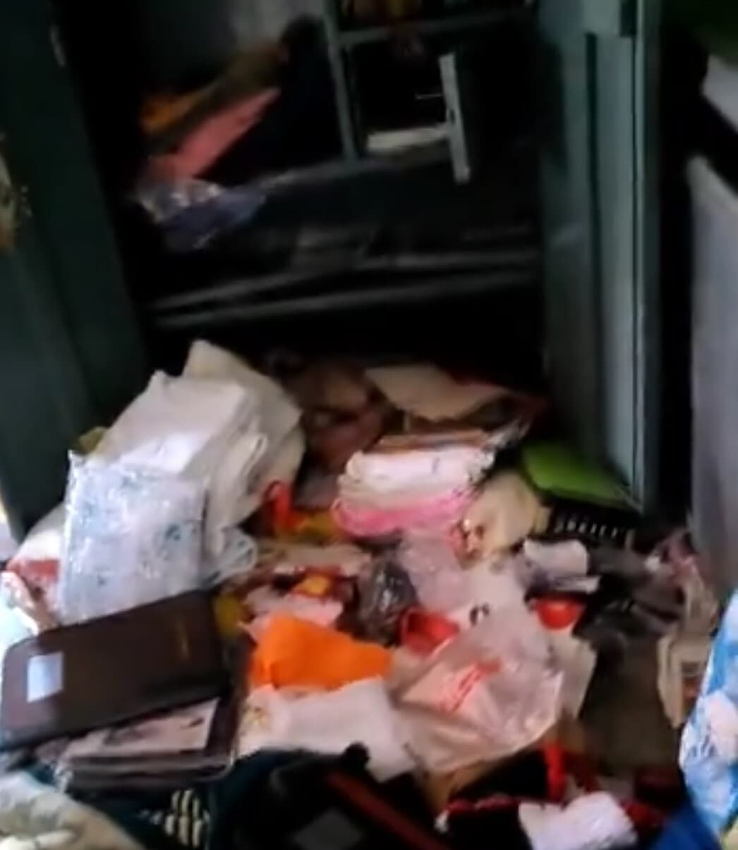 Gopalganj News : फुलवरिया के कोयलादेवा में  करीब चार लाख की चोरी, वेंटिलेटर तोड़ घर में घुसे चोर