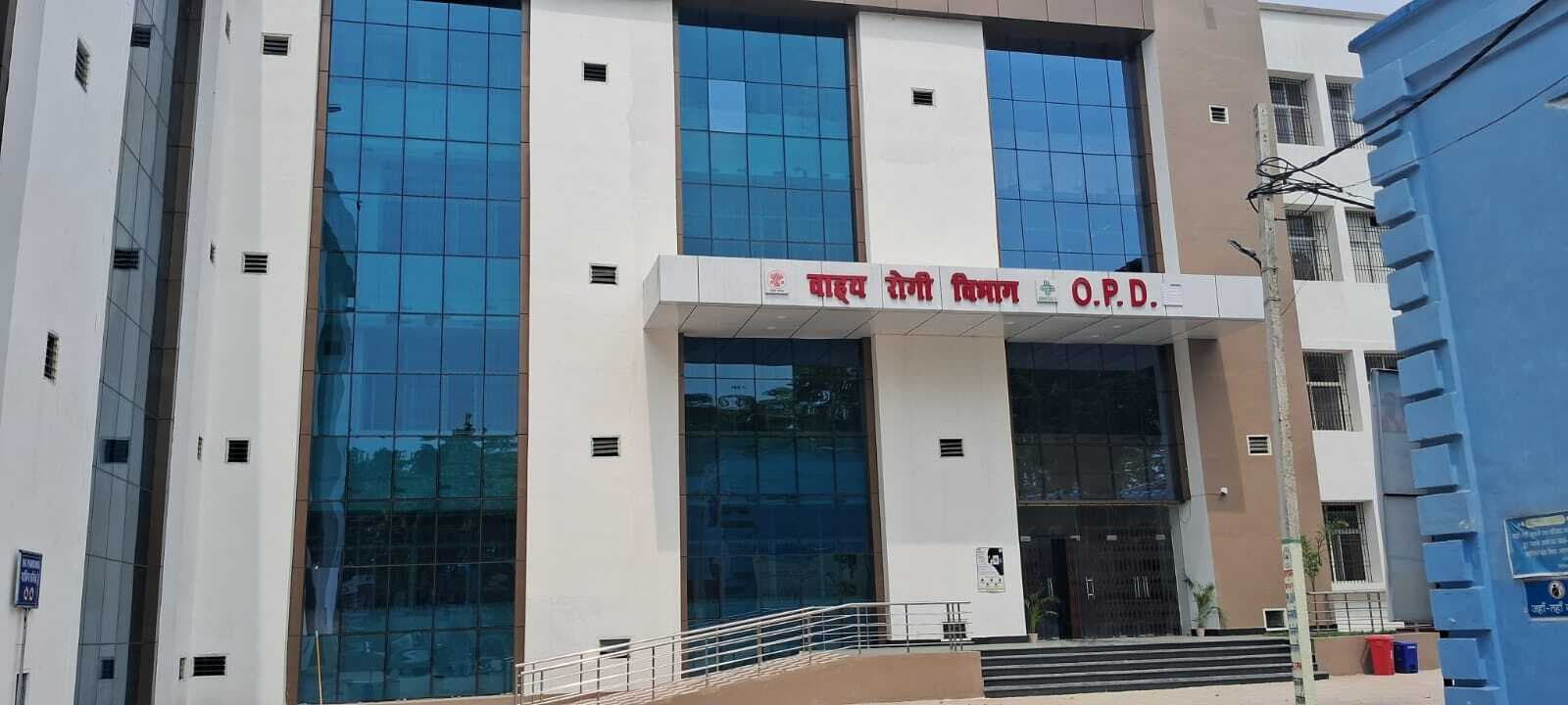 मॉडल अस्पताल के तीसरे तल पर शिफ्ट होगा नेत्र विभाग